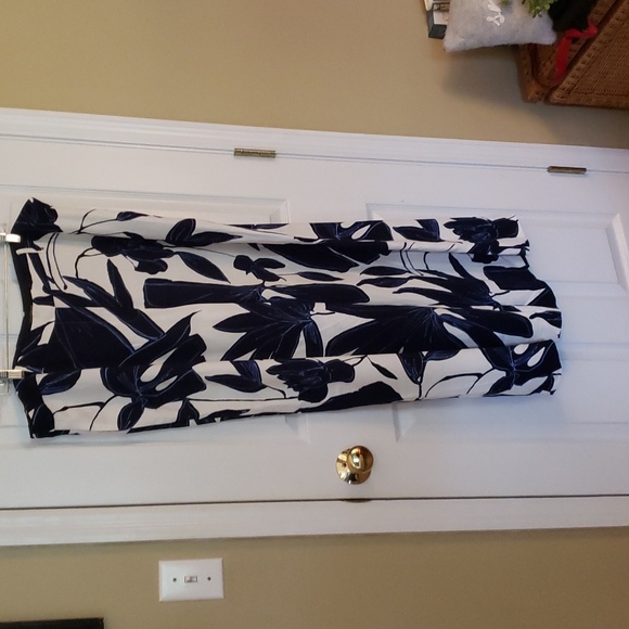 Lafayette 148 New York Dalton Wide Leg Pants - Picture 2 of 14